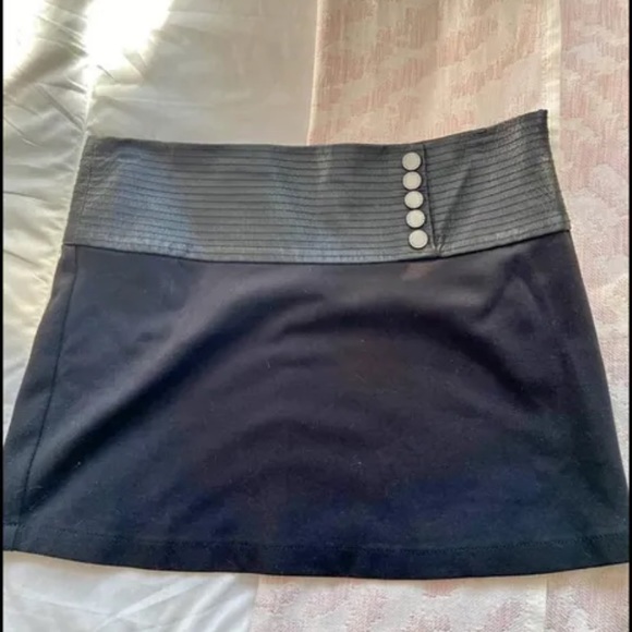 Mini skirt marciano - Picture 1 of 2